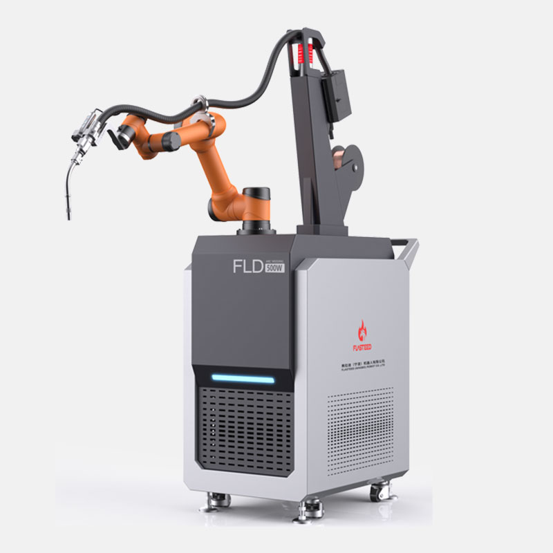 Compact arc welding cobot